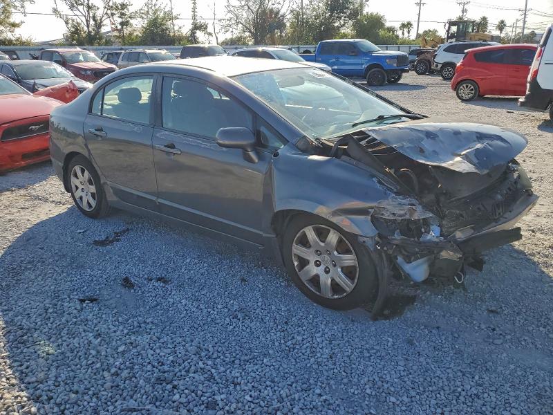 Photo 4 from auction – 2010 HONDA CIVIC LX with VIN 2HGFA1F52AH500983