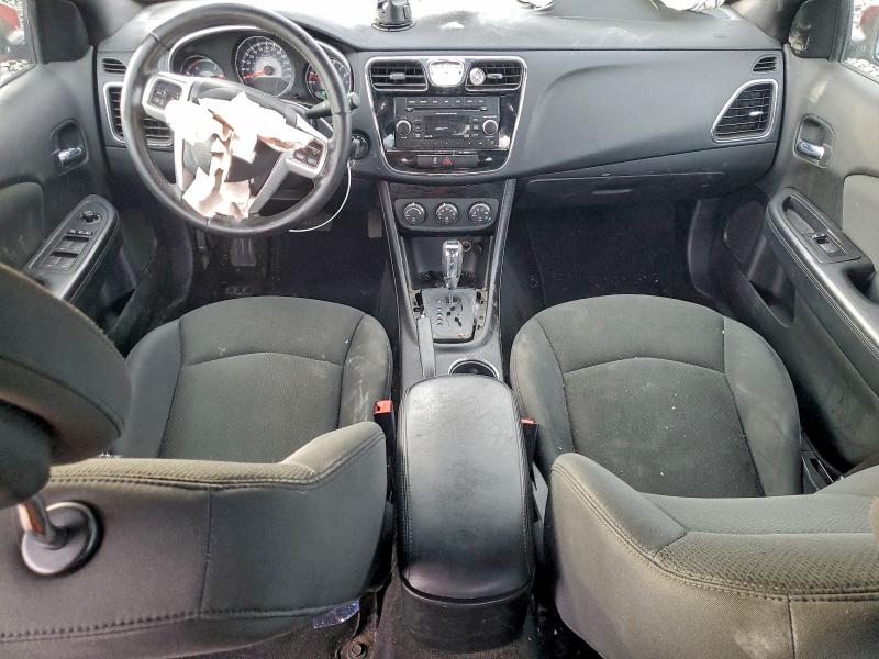 Photo 8 from auction – 2012 CHRYSLER 200 TOURIN with VIN 1C3CCBBB0CN138826