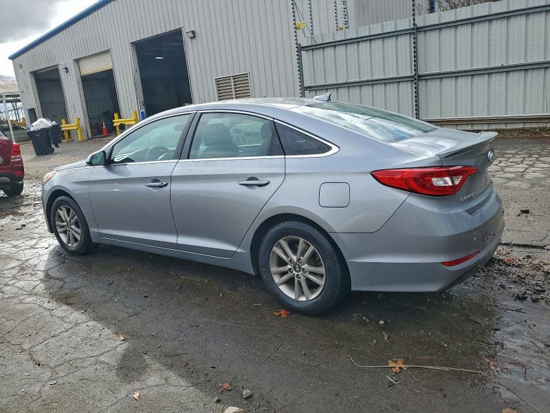Photo 2 from auction – 2015 HYUNDAI SONATA SE with VIN 5NPE24AF0FH007763