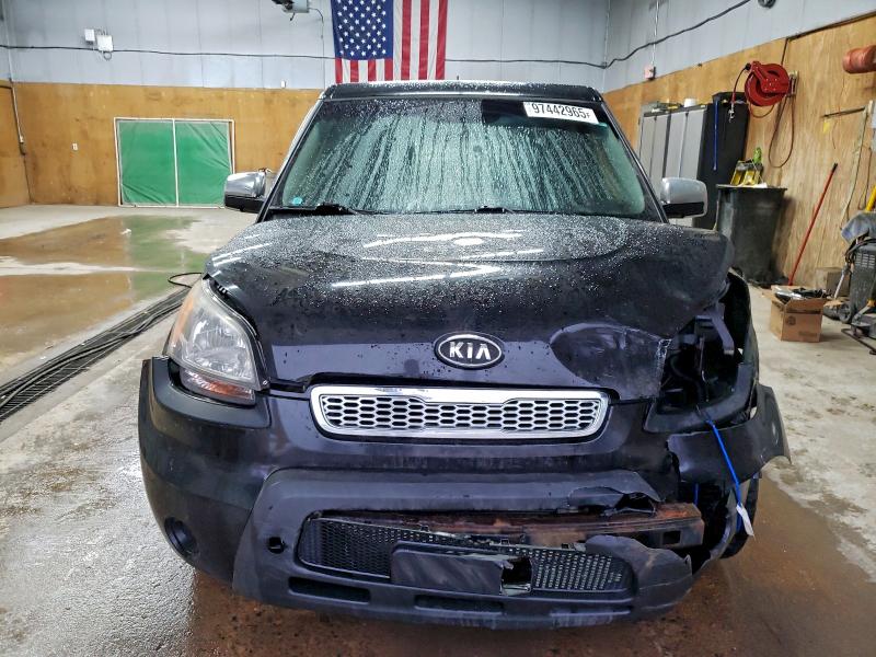 Photo 5 from auction – 2011 KIA SOUL + with VIN KNDJT2A20B7237346