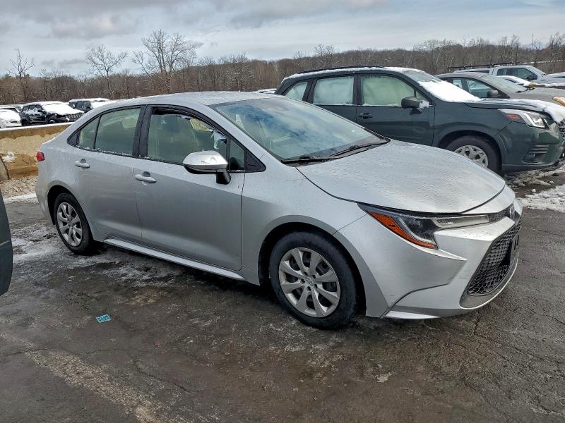 Photo 4 from auction – 2021 TOYOTA COROLLA LE with VIN JTDEPMAE6MJ174545