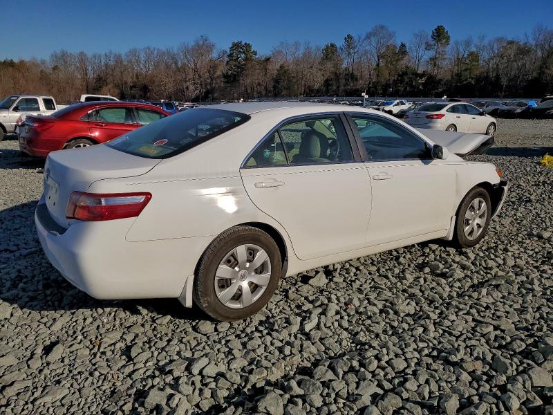 Photo 3 from auction – 2007 TOYOTA CAMRY CE with VIN 4T1BE46K47U684995