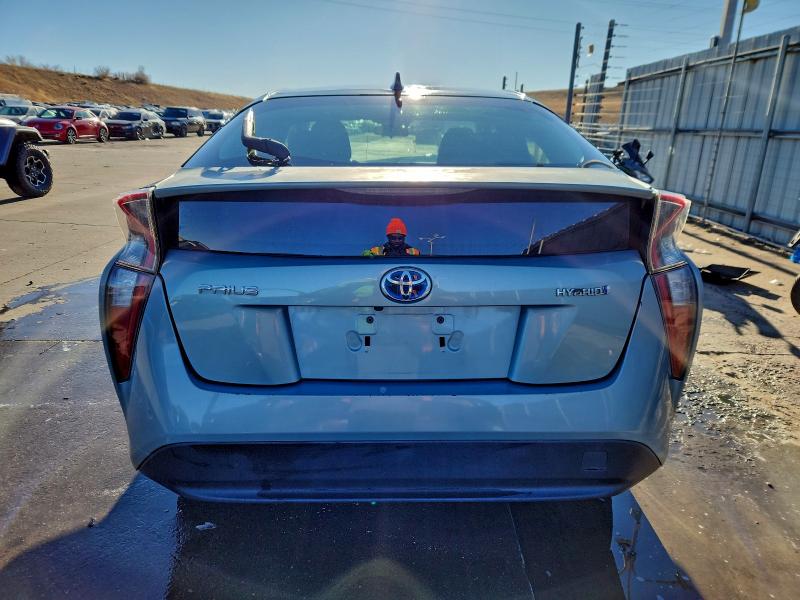 Photo 6 from auction – 2017 TOYOTA PRIUS with VIN JTDKARFU6H3029985