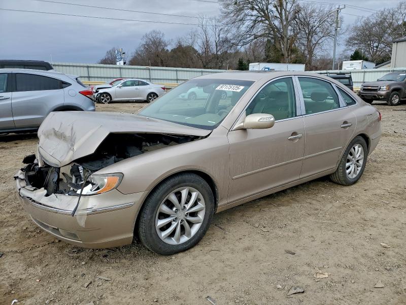HYUNDAI AZERA SE 2008 with VIN KMHFC46F08A301387 - Photo from auction