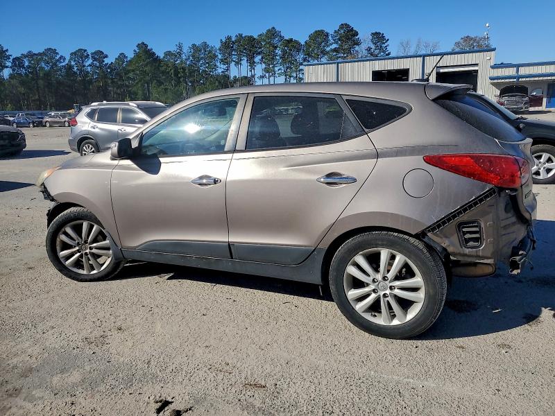 Photo 2 from auction – 2012 HYUNDAI TUCSON GLS with VIN KM8JUCAC4CU513795