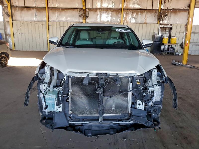 Photo 5 from auction – 2019 TOYOTA HIGHLANDER with VIN 5TDZZRFH1KS329465