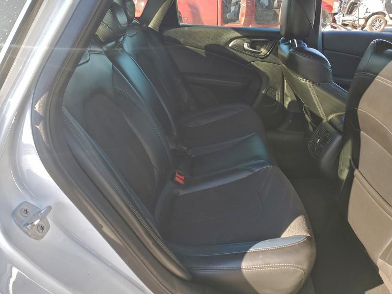 Photo 10 from auction – 2015 CHRYSLER 200 S with VIN 1C3CCCBB5FN511711