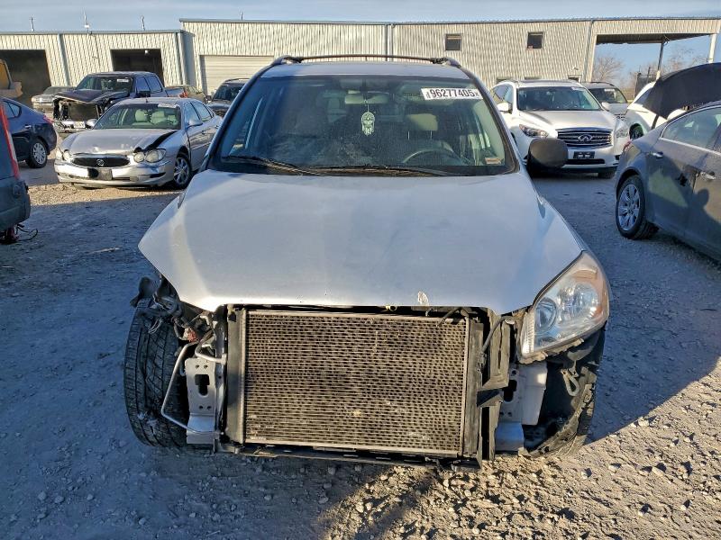 Photo 5 from auction – 2012 TOYOTA RAV4 with VIN JTMBF4DV4C5055823