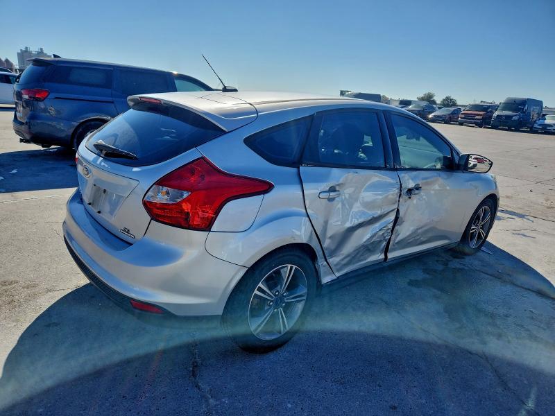 Photo 3 from auction – 2014 FORD FOCUS SE with VIN 1FADP3K25EL251766