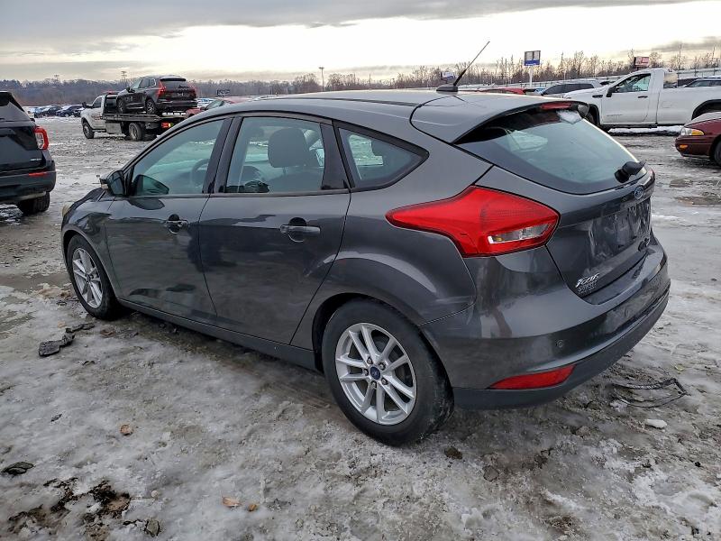 Photo 2 from auction – 2015 FORD FOCUS SE with VIN 1FADP3K25FL287409