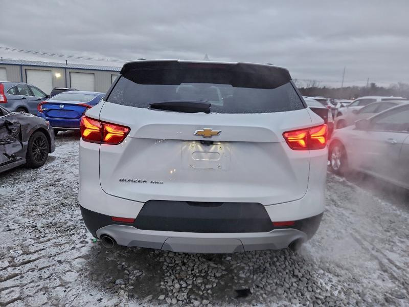 Photo 6 from auction – 2022 CHEVROLET BLAZER 3LT with VIN 3GNKBJRS9NS145977