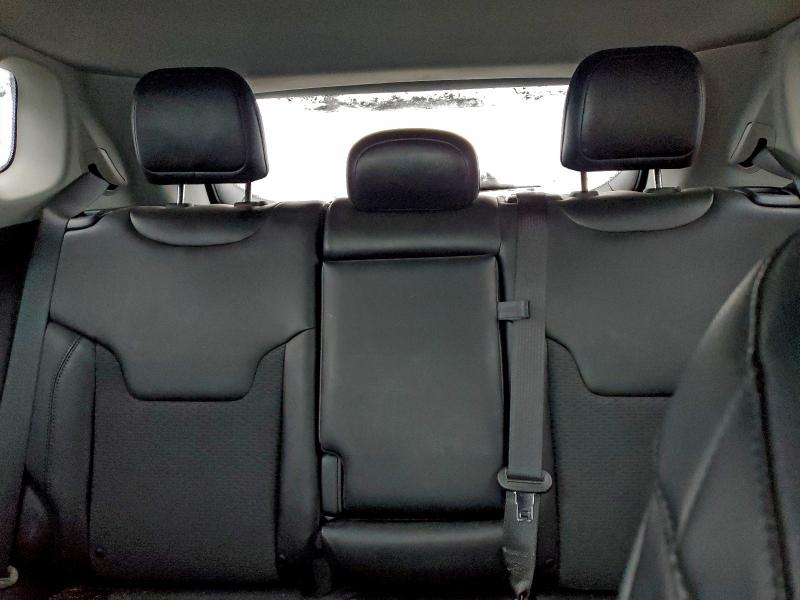 Photo 10 from auction – 2022 JEEP COMPASS LA with VIN 3C4NJDBB3NT221434