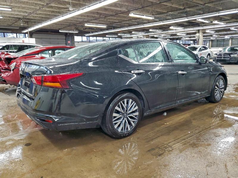 Photo 3 from auction – 2025 NISSAN ALTIMA SV with VIN 1N4BL4DV4SN398564