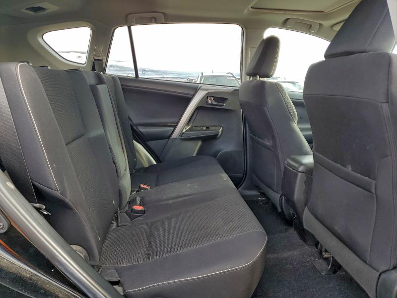 Photo 10 from auction – 2018 TOYOTA RAV4 ADVEN with VIN 2T3WFREV7JW462103