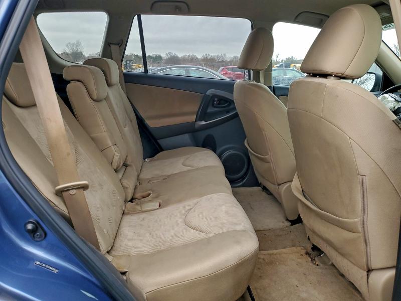 Photo 11 from auction – 2010 TOYOTA RAV4 with VIN 2T3BF4DV0AW068249