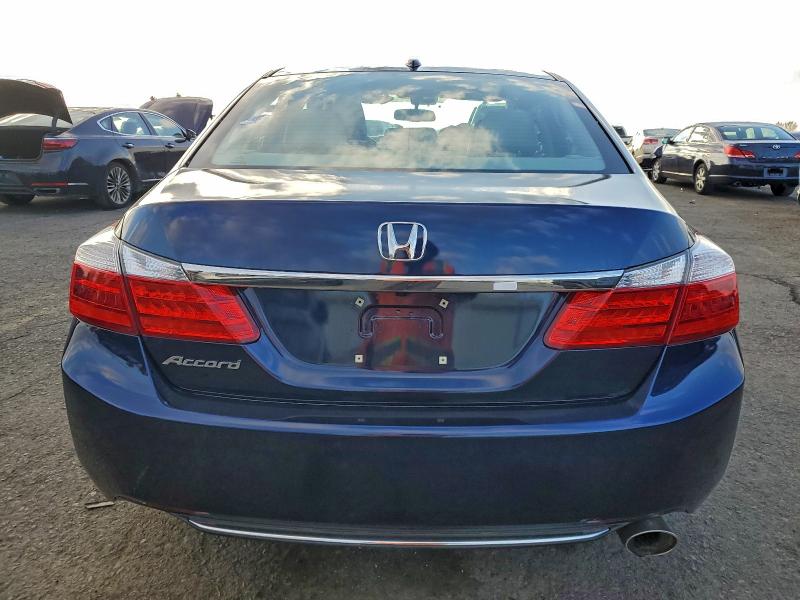 Photo 6 from auction – 2015 HONDA ACCORD EXL with VIN 1HGCR2F84FA149799