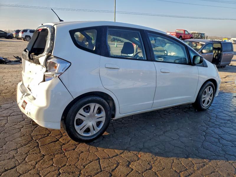 Photo 3 from auction – 2011 HONDA FIT with VIN JHMGE8H34BS010503