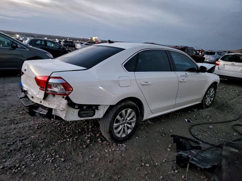 Photo 3 from auction – 2013 VOLKSWAGEN PASSAT SE with VIN 1VWBP7A33DC019097