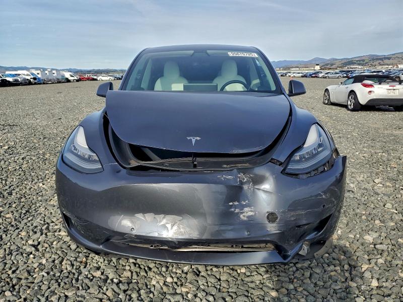 Photo 5 from auction – 2021 TESLA MODEL Y with VIN 5YJYGDEE2MF257355