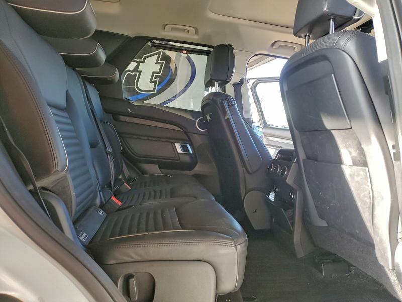Photo 11 from auction – 2017 LAND ROVER DISCOVERY with VIN SALRHBBV7HA017817
