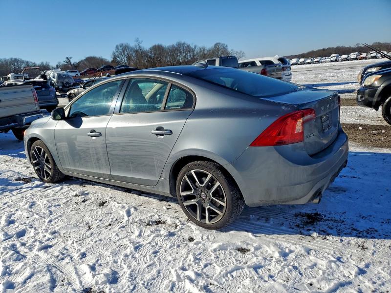Foto 2 de la subasta – 2018 VOLVO S60 DYNAMI con VIN YV126MFL5J2452803