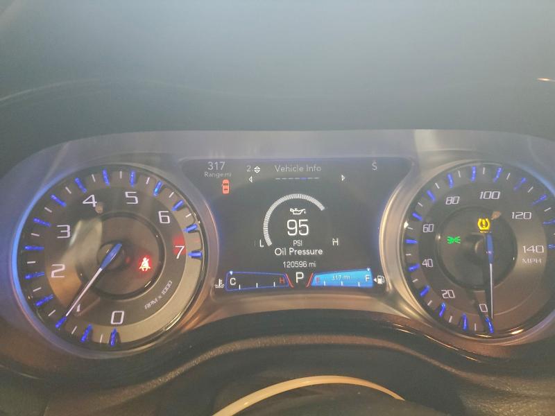 Photo 9 from auction – 2018 CHRYSLER 300 S with VIN 2C3CCABG4JH137285