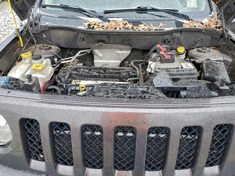 Photo 12 from auction – 2015 JEEP PATRIOT SP with VIN 1C4NJPBA3FD427918