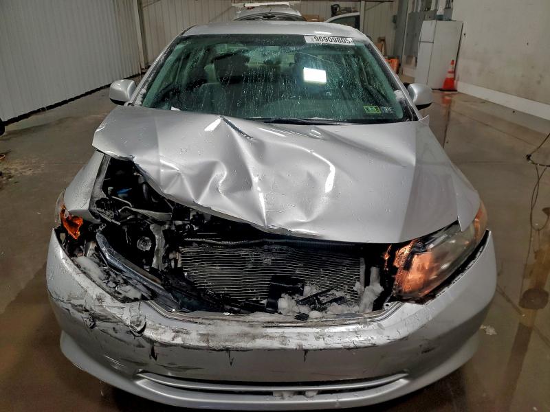 Photo 5 from auction – 2012 HONDA CIVIC LX with VIN 19XFB2F54CE319187