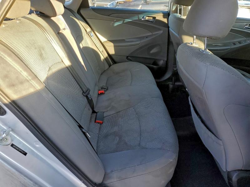 Photo 10 from auction – 2013 HYUNDAI SONATA GLS with VIN 5NPEB4AC2DH755577