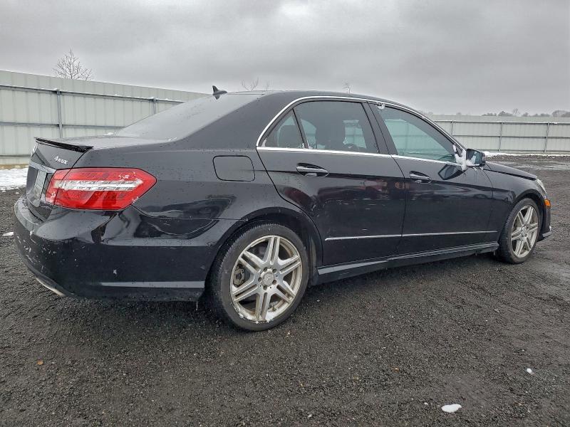 Photo 3 from auction – 2010 MERCEDES-BENZ E 550 4MAT with VIN WDDHF9AB2AA178869