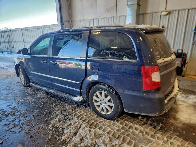Photo 2 from auction – 2012 CHRYSLER TOWN & COU with VIN 2C4RC1BG9CR226854