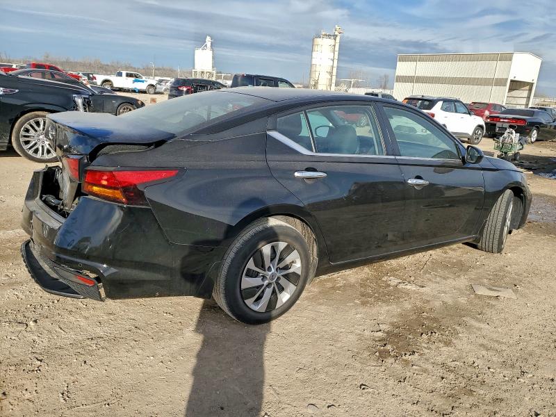 Photo 3 from auction – 2023 NISSAN ALTIMA with VIN 1N4BL4BV3PN334543