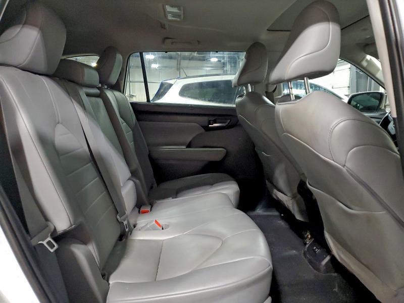 Photo 11 from auction – 2020 TOYOTA HIGHLANDER with VIN 5TDHARAH9LS502788