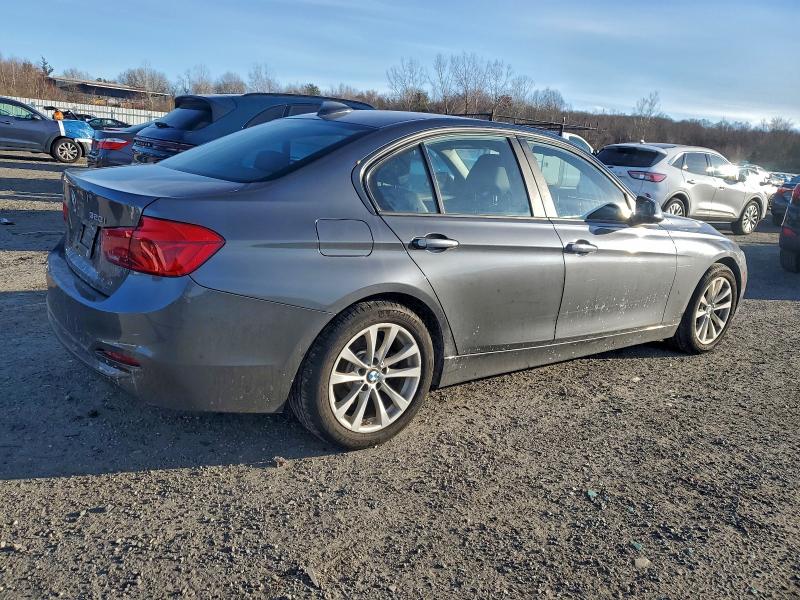 Photo 3 from auction – 2018 BMW 320 XI with VIN WBA8A3C57JA491720