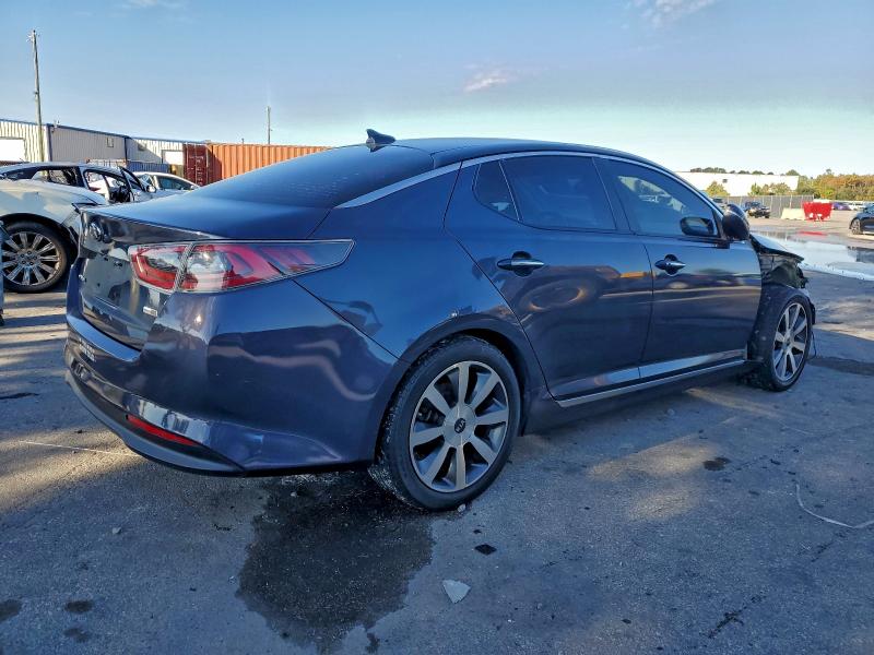 Foto 3 de la subasta – 2014 KIA OPTIMA HYB con VIN KNAGM4AD2E5067380