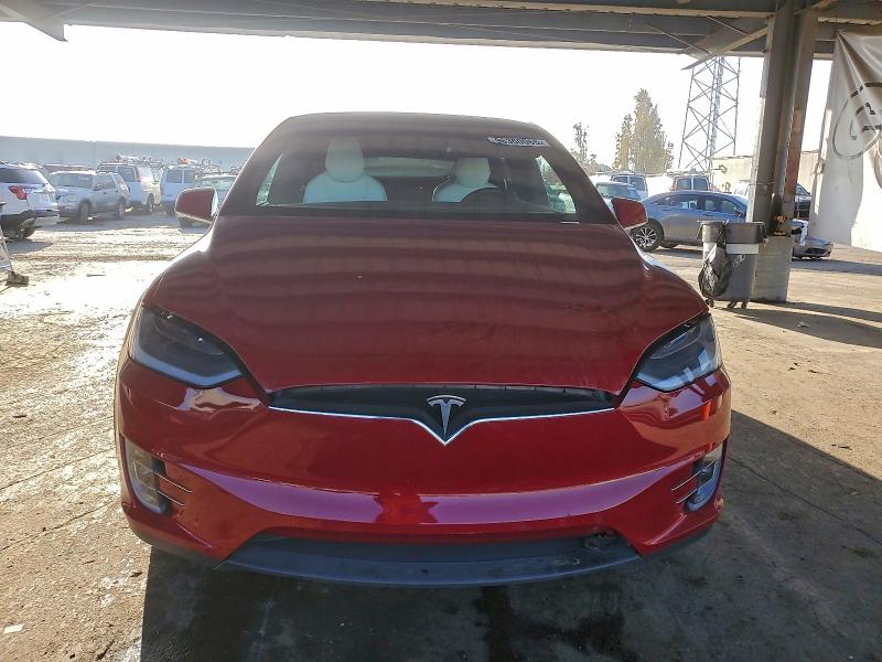 Photo 5 from auction – 2019 TESLA MODEL X with VIN 5YJXCBE42KF200217