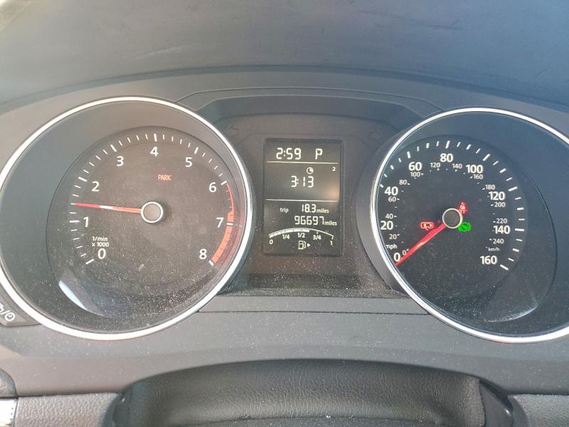 Photo 9 from auction – 2017 VOLKSWAGEN JETTA S with VIN 3VW2B7AJ5HM390246
