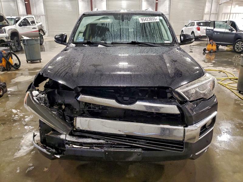 Photo 5 from auction – 2016 TOYOTA 4RUNNER SR with VIN JTEBU5JR2G5346308