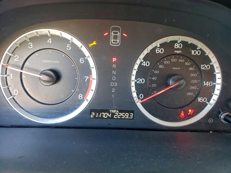 Photo 9 from auction – 2010 HONDA ACCORD LX with VIN 1HGCP2F37AA079122