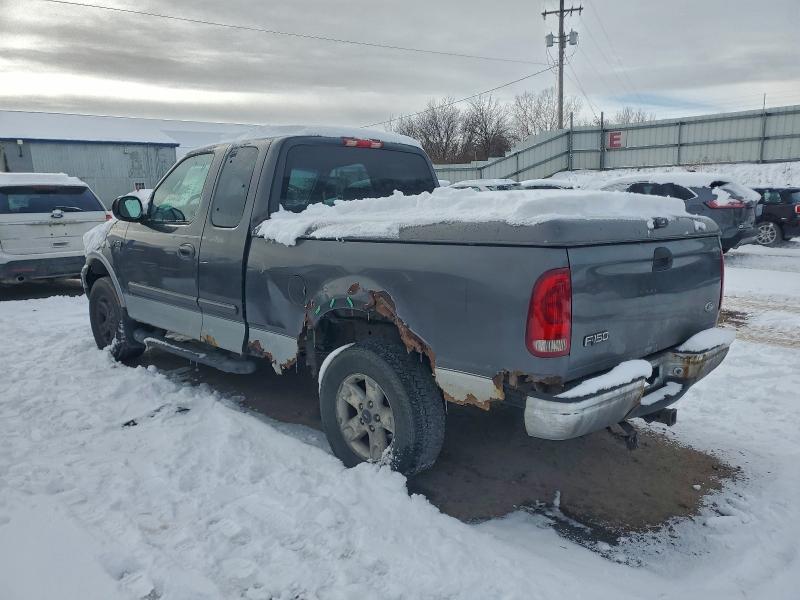 Photo 2 from auction – 2002 FORD F150 with VIN 2FTRX18W72CA38533