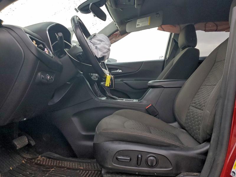 Photo 7 from auction – 2021 CHEVROLET EQUINOX LT with VIN 2GNAXUEV1M6121037