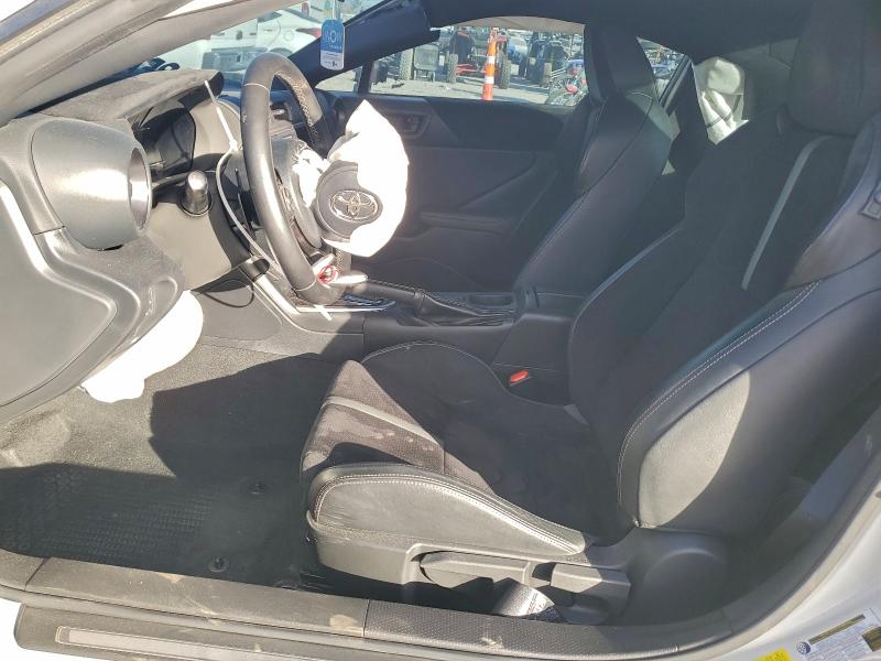 Photo 7 from auction – 2022 TOYOTA GR 86 with VIN JF1ZNBF19N8750239
