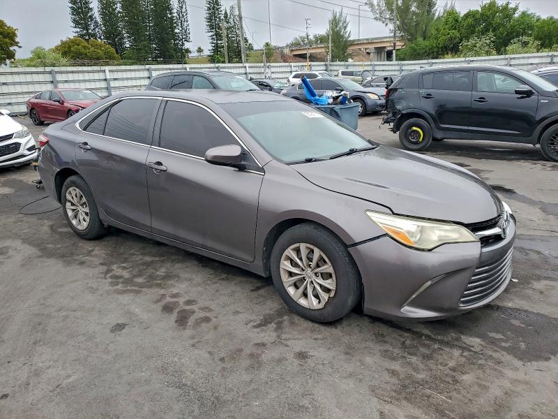 Photo 4 from auction – 2015 TOYOTA CAMRY LE with VIN 4T1BF1FK3FU875088