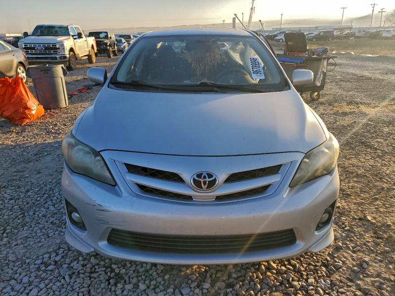 Photo 5 from auction – 2013 TOYOTA COROLLA with VIN 5YFBU4EEXDP105942