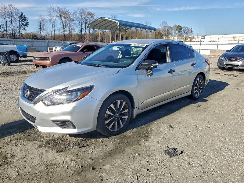 NISSAN ALTIMA 2.5 2017 с VIN 1N4AL3AP1HC177939 - Фото с аукциона