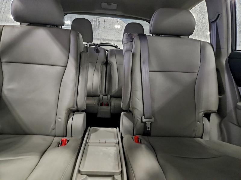 Photo 10 from auction – 2011 TOYOTA HIGHLANDER with VIN 5TDBK3EH1BS063076