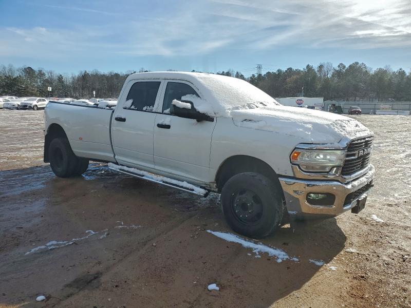 Photo 4 from auction – 2019 DODGE RAM 2500 with VIN 3C6UR5FLXFG623806