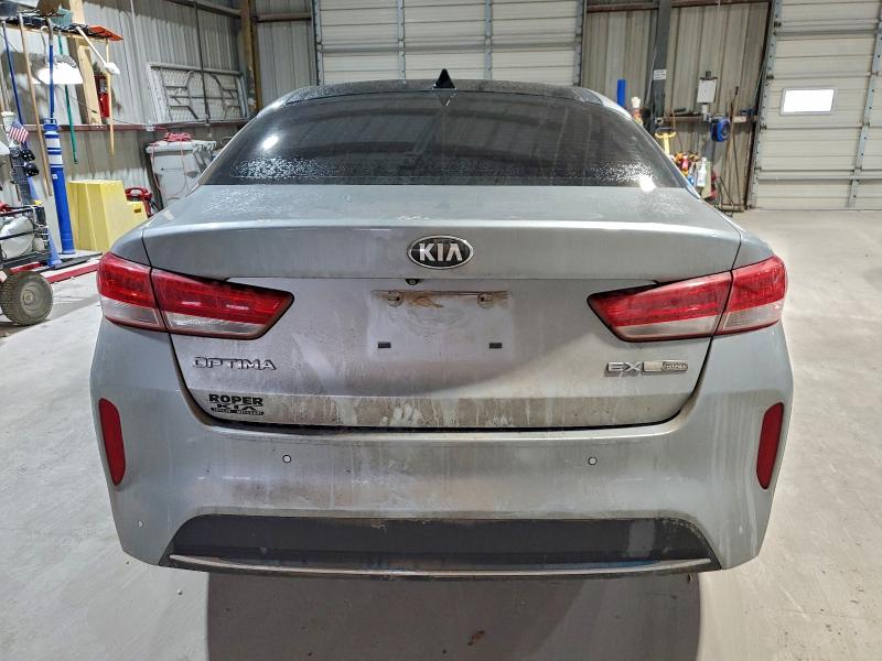 Photo 6 from auction – 2017 KIA OPTIMA with VIN KNAGV4LD8H5008963