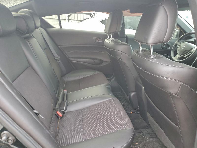 Photo 10 from auction – 2018 ACURA ILX with VIN 19UDE2F82JA009307