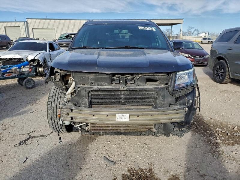 Photo 5 from auction – 2017 FORD EXPLORER X with VIN 1FM5K8DH3HGD02105